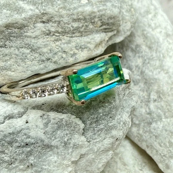 Peacock Quartz Emerald Cut Ring 1.4CTW Platinum Over 925 Sz 10 - Picture 3 of 17